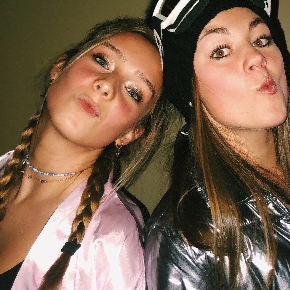 Meet your Posher, Aly